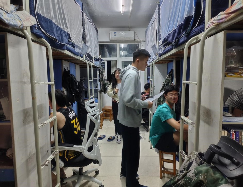 2c7baded461c44acbba557fe33bdf547.jpg 2c7baded461c44acbba557fe33bdf547.jpg