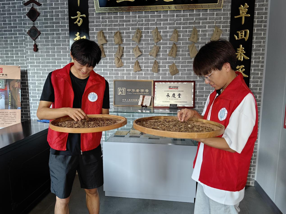 cf664d273e7646e3a4dbff0f1e395b19.png cf664d273e7646e3a4dbff0f1e395b19.png