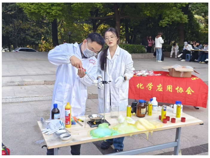 355b42ed86e24216a0e12532746ee136.png 355b42ed86e24216a0e12532746ee136.png